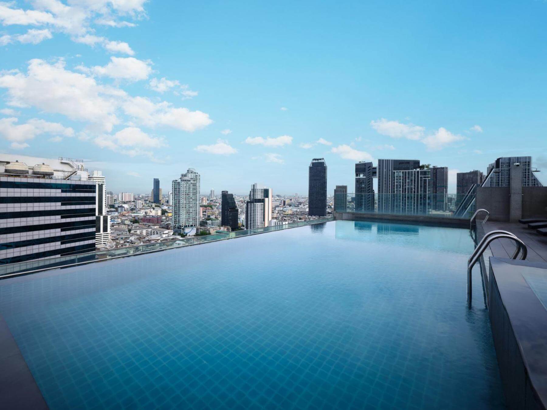 Unveiling Authentic Experiences at Amara Hotels in Singapore and Bangkok