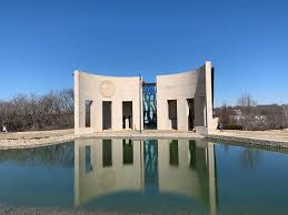 Unique Things to Do in Lawrence, KS