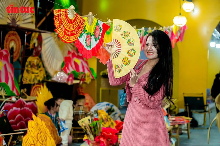 Discover Hanoi's Culinary and Craft Village Festival Drawing Thousands of Visitors