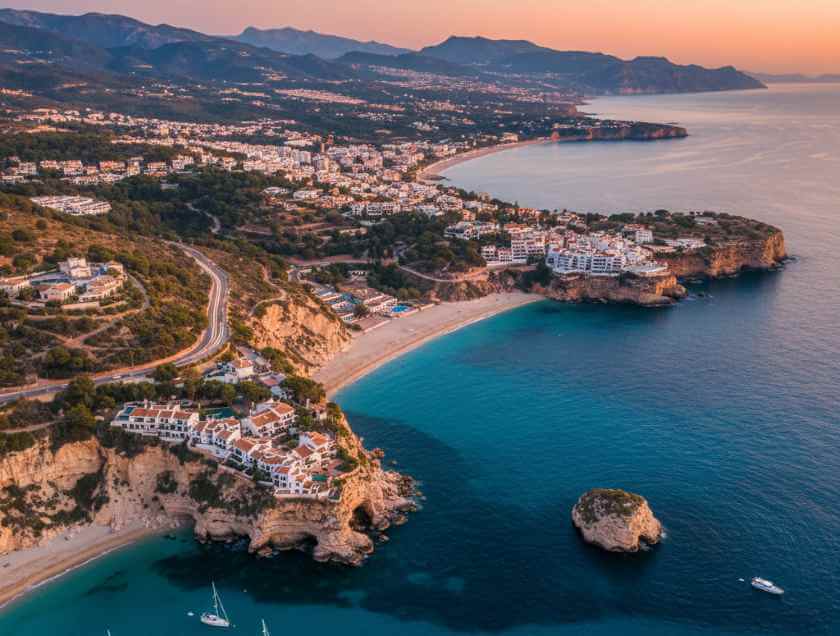 Why Costa Blanca Remains a Beloved Spot for Budget-Conscious Summer Travelers
