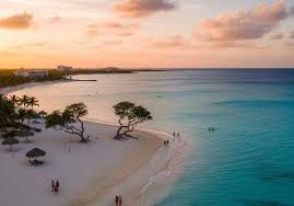 Aruba's Tourism Growth Accelerated by Hilton and Aviatur Training Program in Colombia