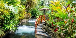 Costa Rica's Tourism Sector Sees a Bright Turn with November's 12% Increase in Air Arrivals