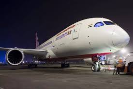 Majsau Indian airpsauts register mass international flight cancellations amid regional tensions